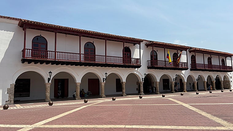 Edificio de la Aduana de Cartagena de Indias, por donde entrada y salía toda la mercancía proveniente o destino hacia Sevilla