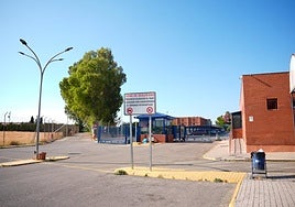 Agreden a otro funcionario de la cárcel Sevilla I al intervenir en una pelea entre internos «de gran agresividad»