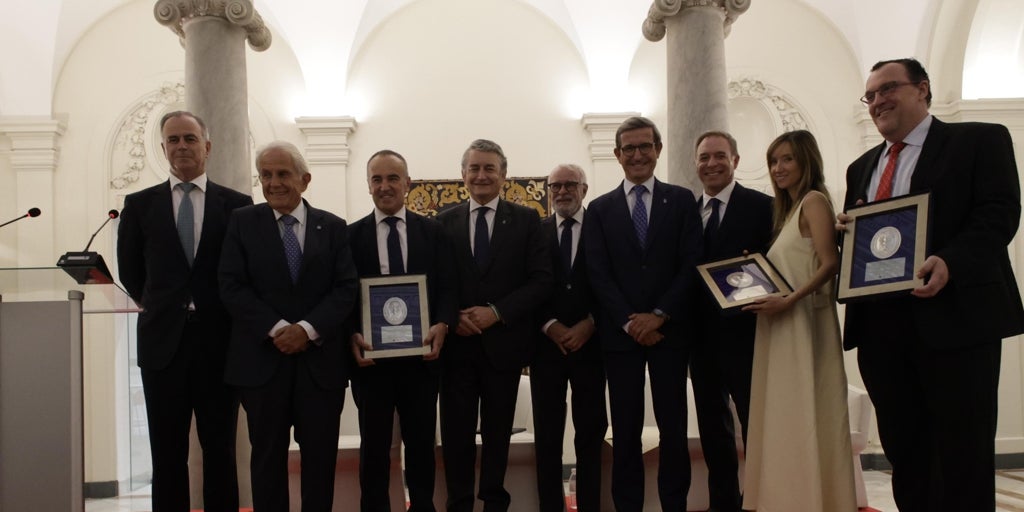 Azvi, Ghenova y GSEC Málaga, protagonistas de los X Premios de la Academia de Ciencias Sociales y del Medio Ambiente de Andalucía