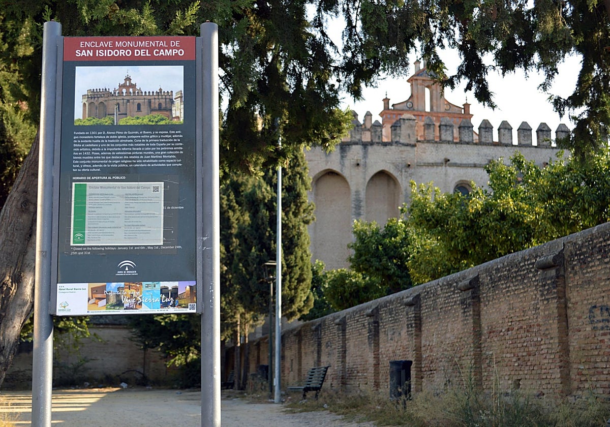 Monasterio de San Isidoro del Campo
