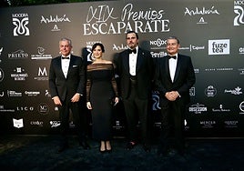 La sociedad se viste de gala en los XIX Premios Escaparate: una noche de arte, cultura, talento y homenajes