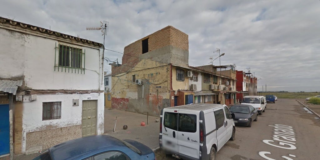Matan a un joven de una pedrada en la cabeza en una pelea en Torreblanca