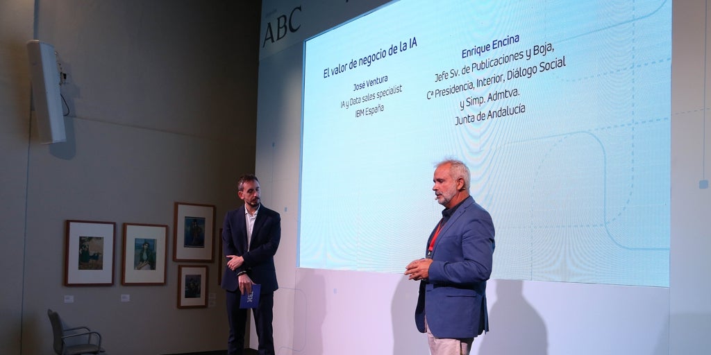 La Junta de Andalucía crea con IBM una IA para encontrar información en el BOJA