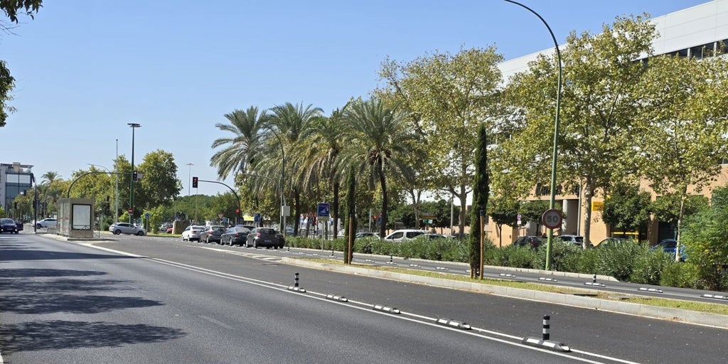 El tranvibús de Sevilla Este se estrenará este lunes y será gratuito toda la primera semana