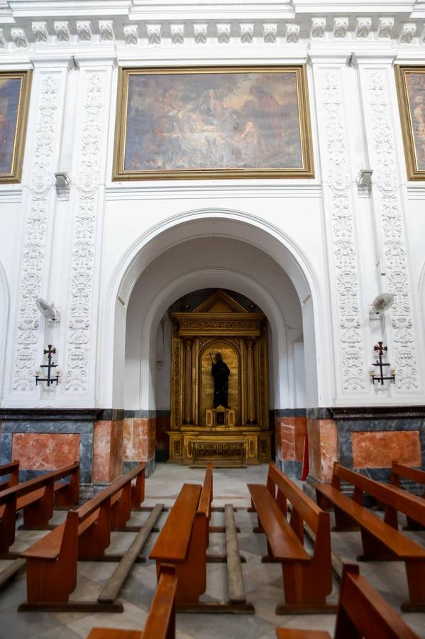 En imágenes, Los Javieres abre la iglesia de los jesuitas a Sevilla