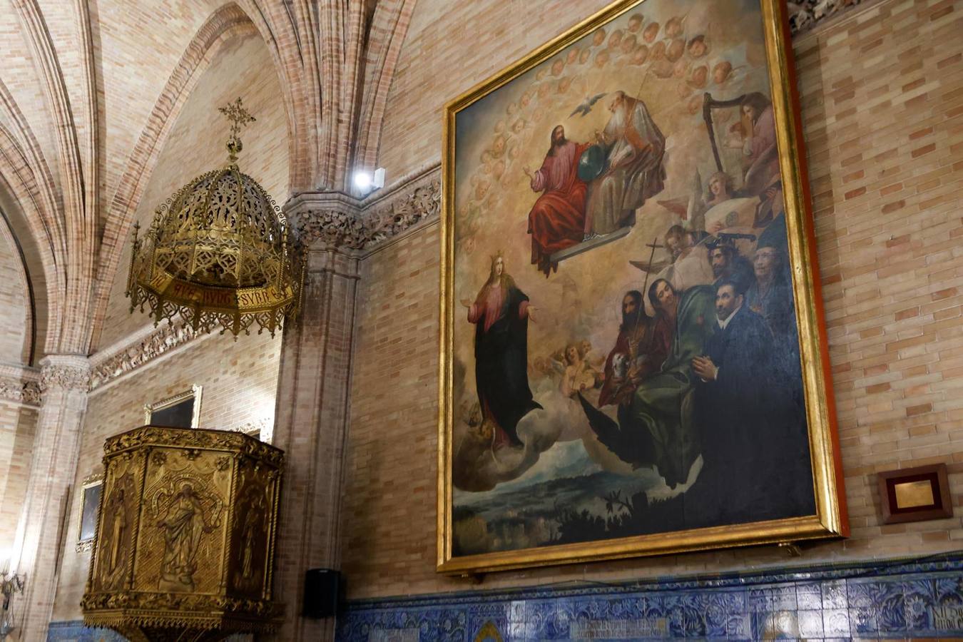 En imágenes, Los Javieres abre la iglesia de los jesuitas a Sevilla