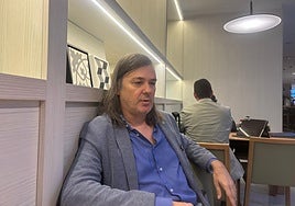 La irrupción de Alfonso Castro anima la carrera sucesoria en la Universidad de Sevilla