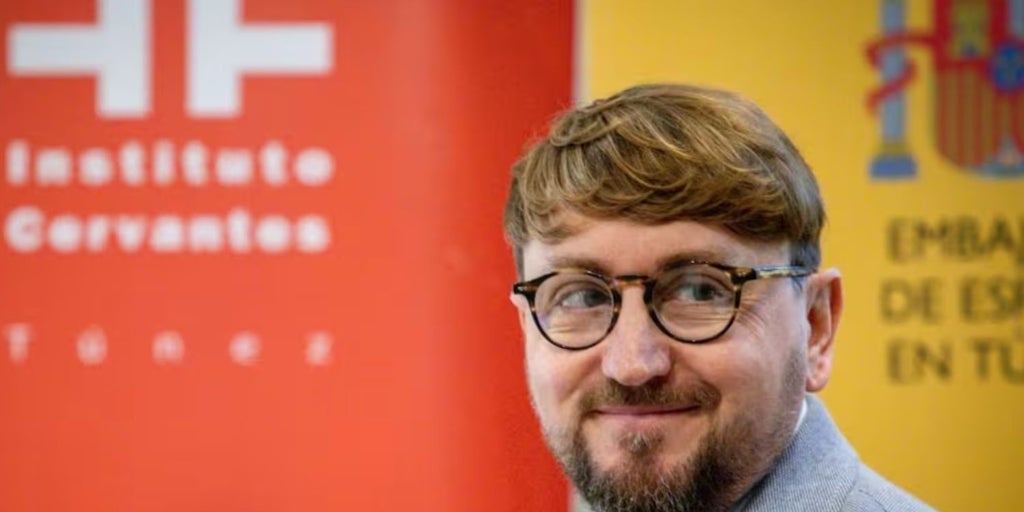 La US nombra Investigador Honorario a Javier Muñoz Basols, director del Instituto Cervantes de Los Ángeles