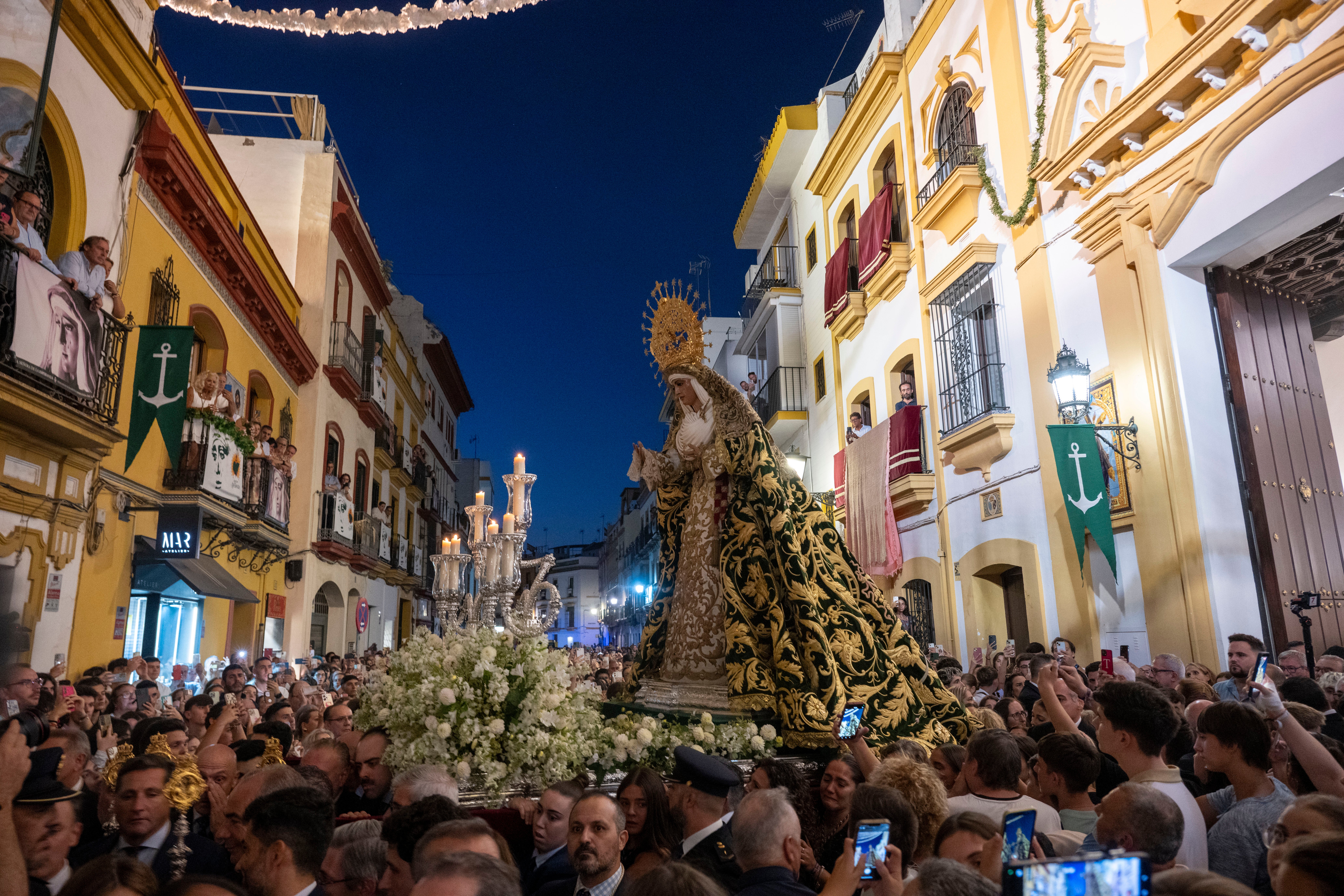 El traslado de la Esperanza a Santa Ana
