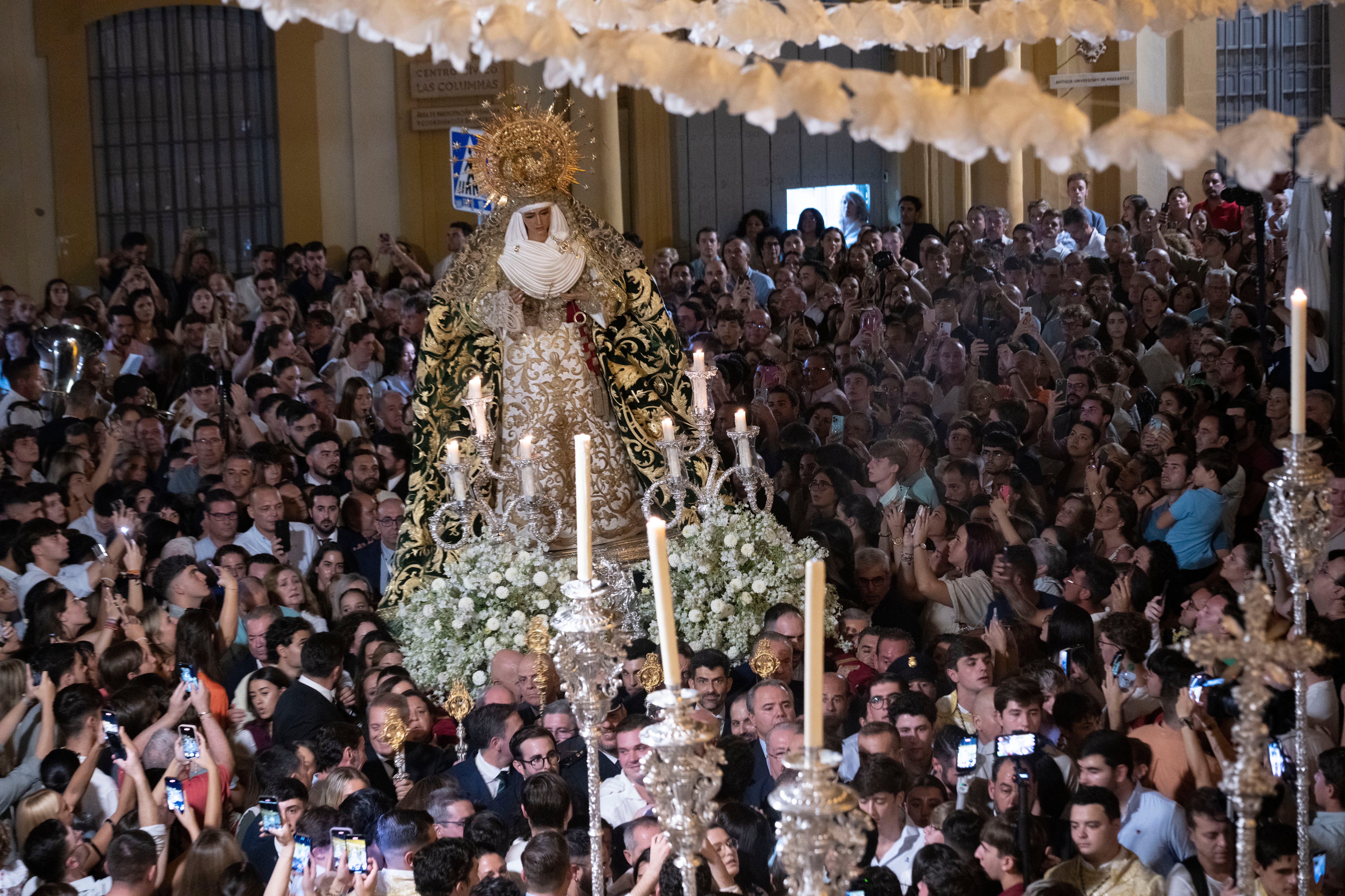 El traslado de la Esperanza a Santa Ana