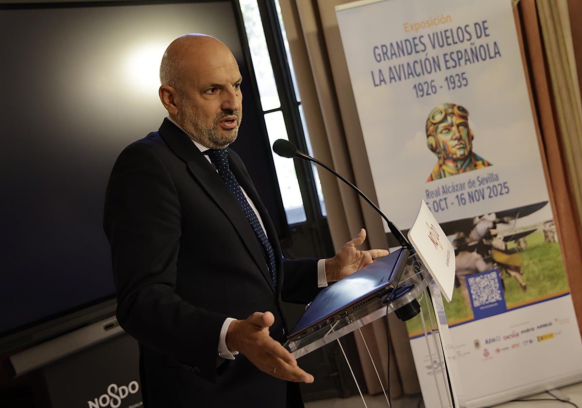 El edil Manuel Alés en la presentación de los actos