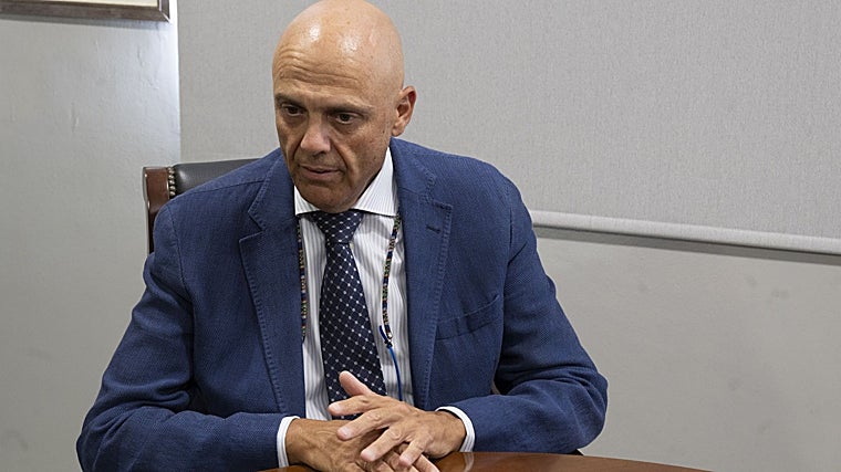 Sergio Sopeña: «Un día me metí con el coche por la zona más devastada del Polígono Sur y mi hijo me preguntó: &#039;¿Papá, esto es Sevilla?&#039;»