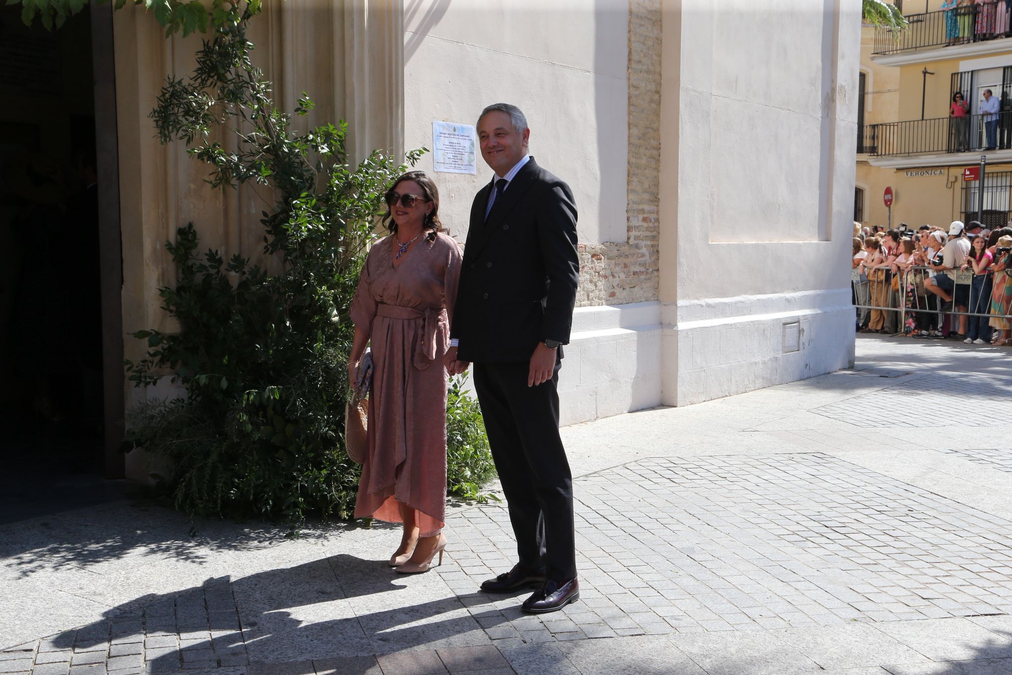 El director de ABC de Sevilla, Alberto García Reyes, y su esposa