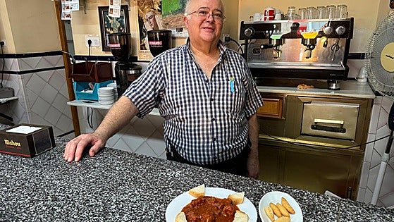 Casa Amable, el bar de Dos Hermanas que mantiene el estilo y las tapas desde hace 60 años
