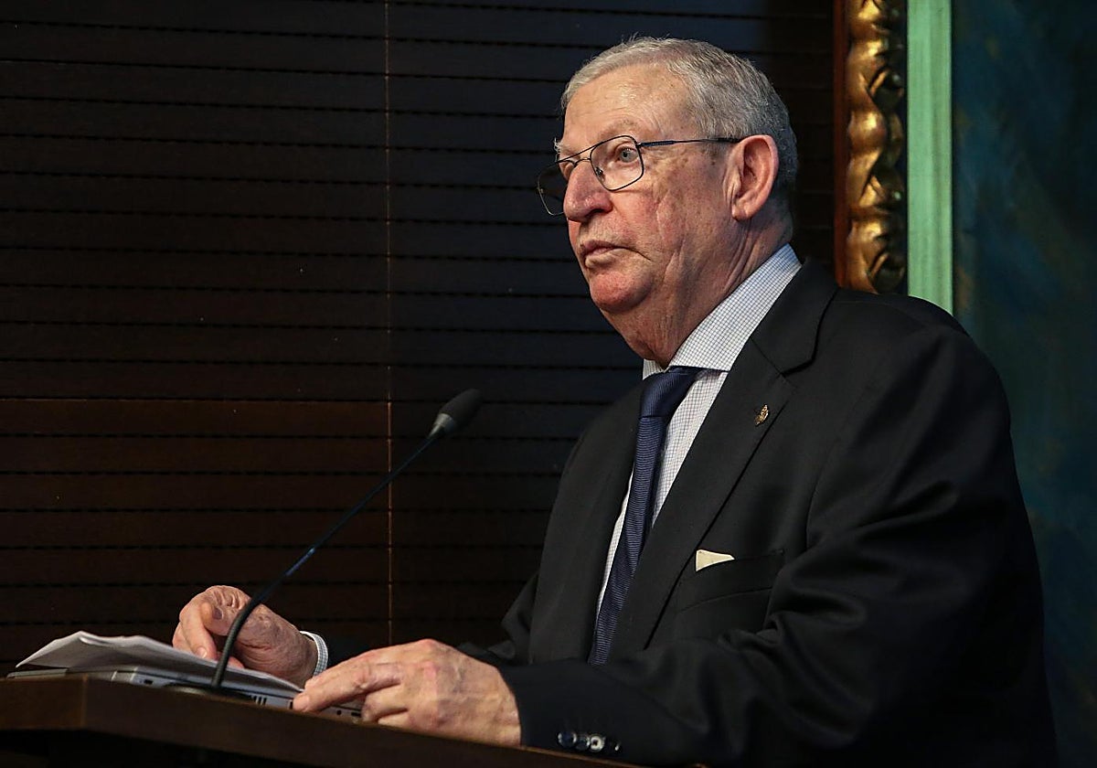 El presidente del Consejo de Cofradías, Francisco Vélez