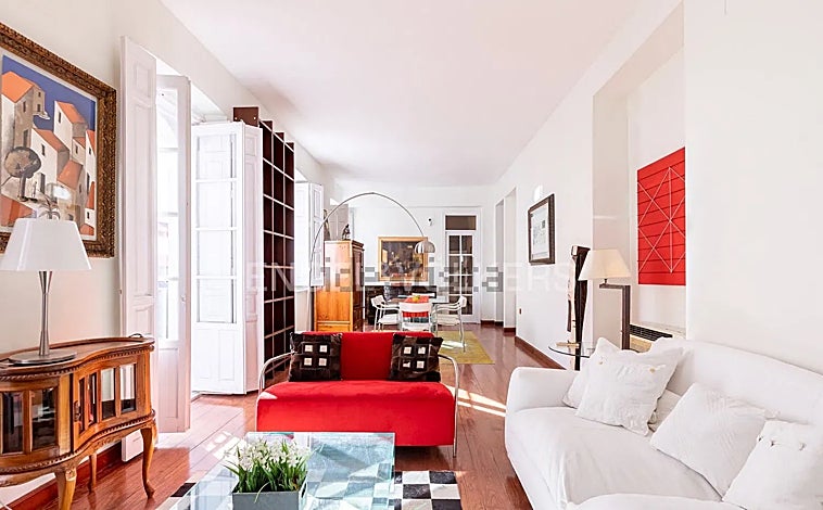 Imagen principal - Estancias de la vivienda