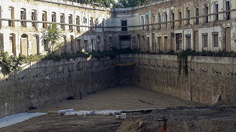 Solar de La Florida, junto a la avenida Luis Montoto de Sevilla, donde las excavaciones arqueológicas realizadas en 2018 sacaron a la luz un tramo de la Vía Heraclea, la calzada por la que Julio César habría entrado en la Hispalis romana tras la batalla de Munda