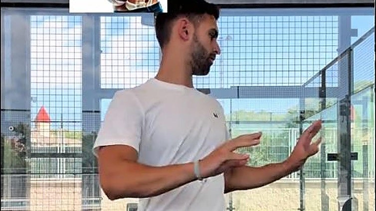 Adrián, fisioterapeuta fitness: «Si haces esto 100 veces, tu espalda dejará de estar rígida»