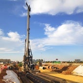Las obras de la línea 3 del metro llegan a la SE-20 con la colocación de los pilotes del viaducto