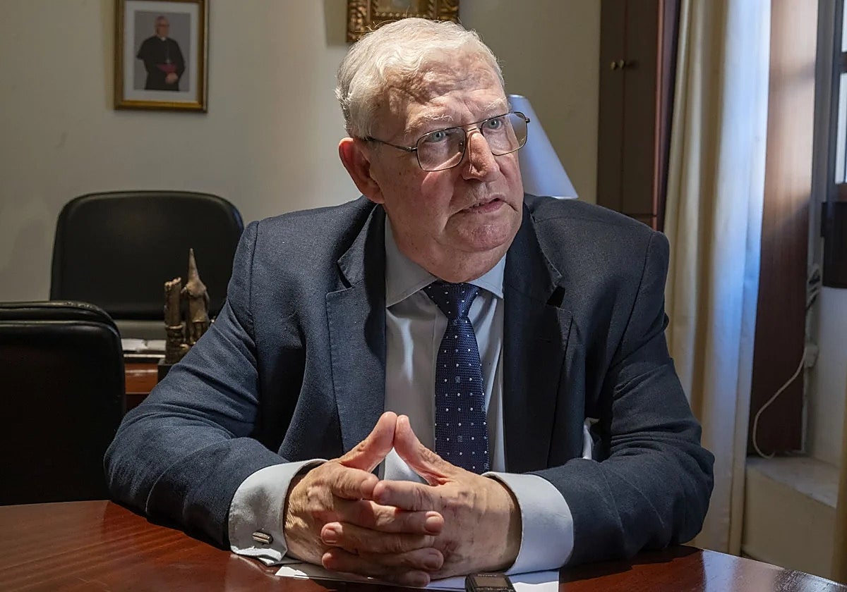 Paco Vélez, Presidente del Consejo de Cofradías