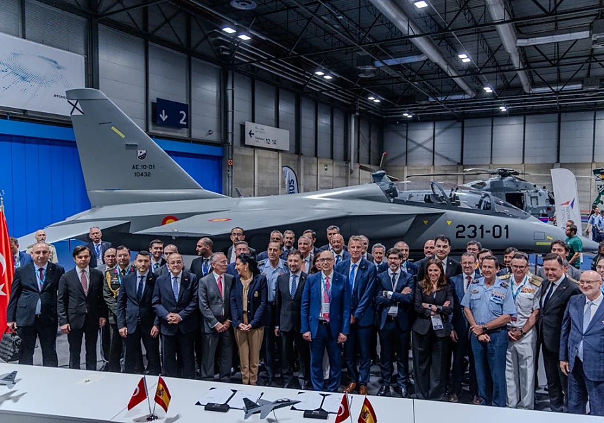 Firma del memorando entre las autoridades españolas y las turcas