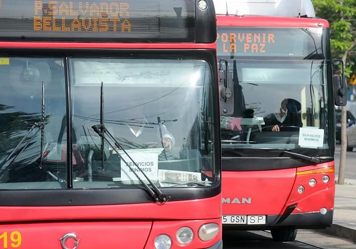 Servicios mínimos en la red de líneas de Tussam durante una jornada de huelga