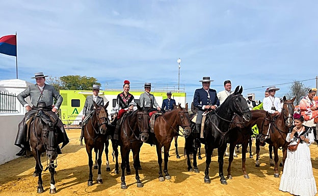 La familia Lozano, una saga de caballistas y amazonas de Valme