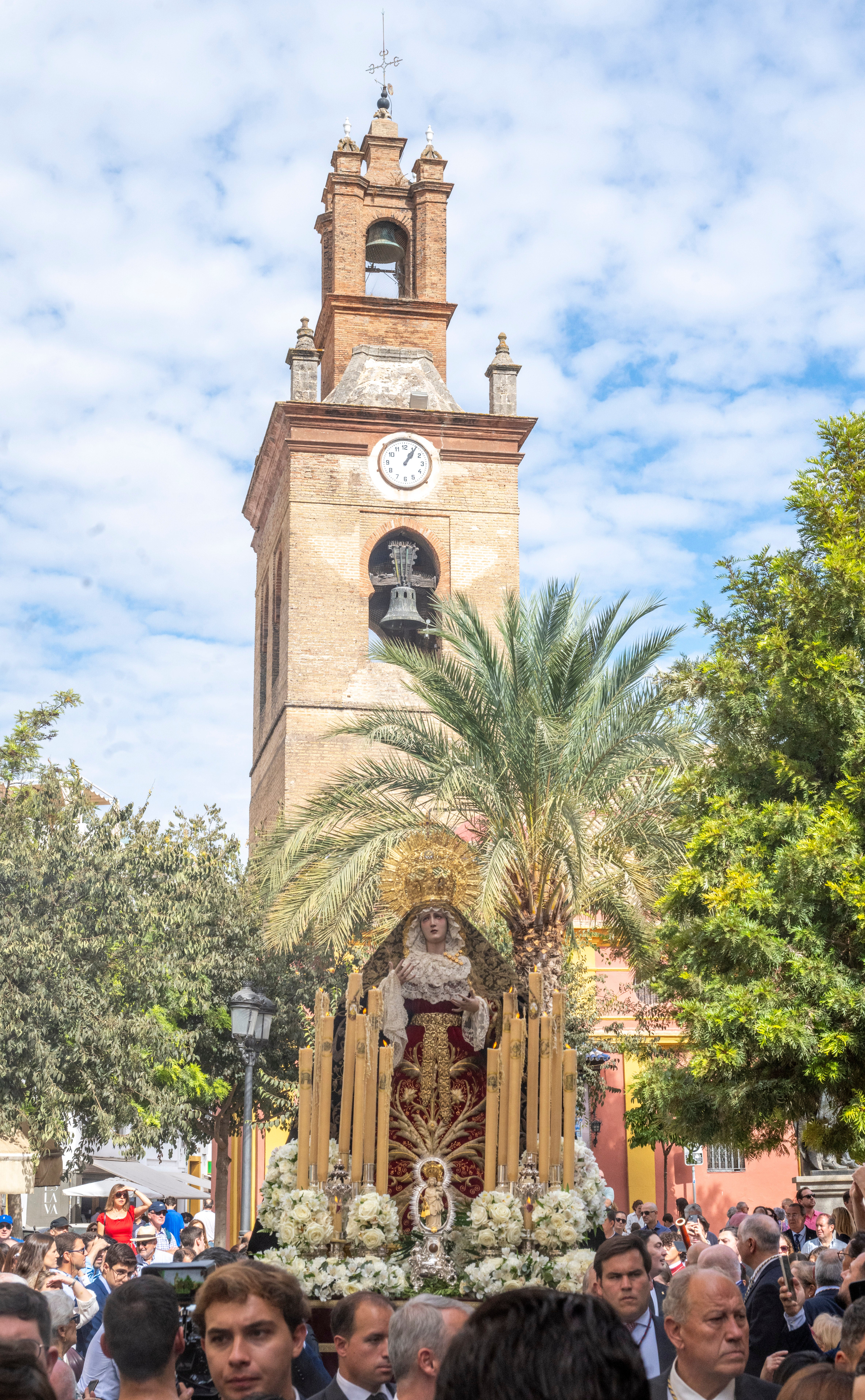 El traslado de regreso de la Virgen de los Dolores de las Penas, en imágenes