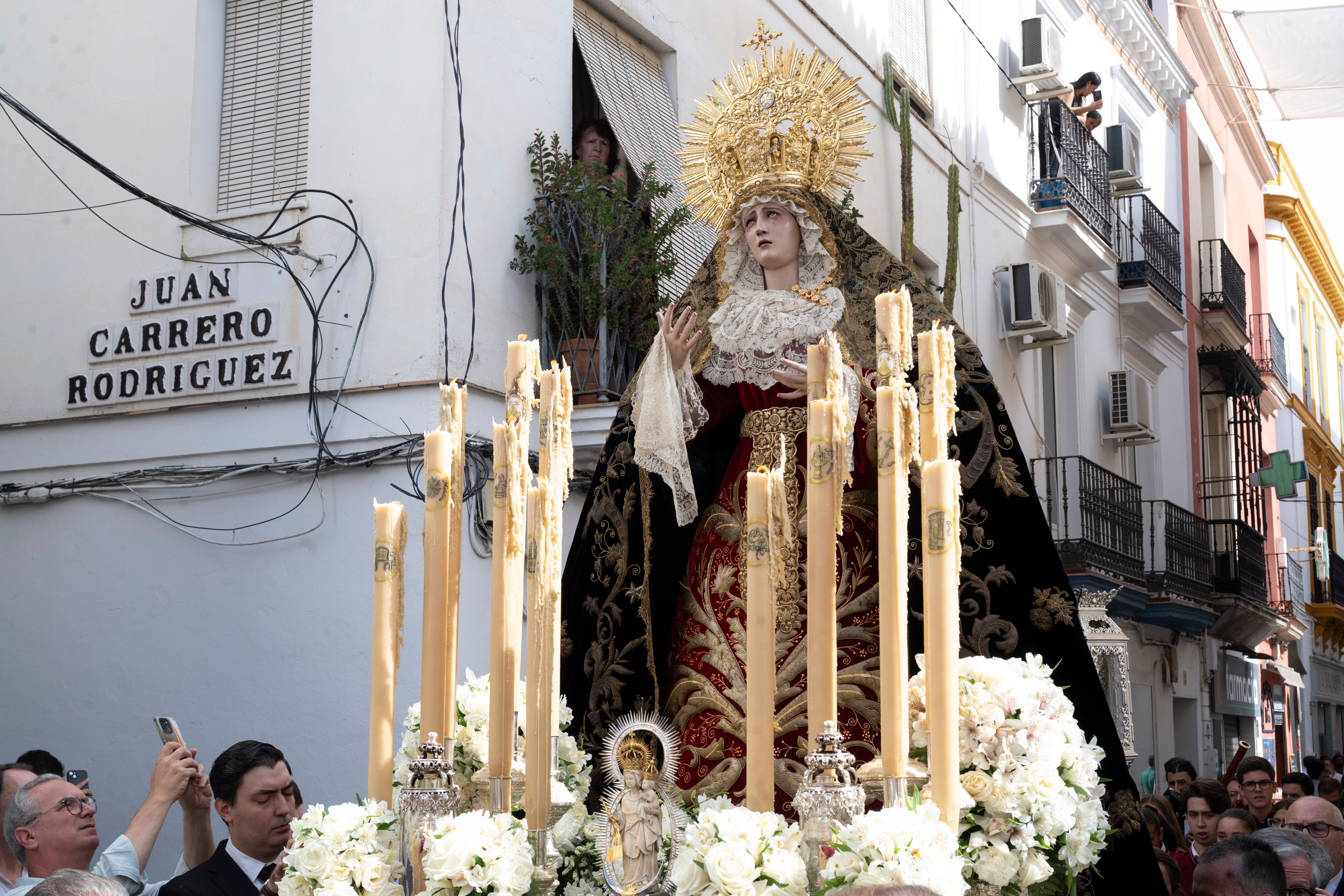 El traslado de regreso de la Virgen de los Dolores de las Penas, en imágenes