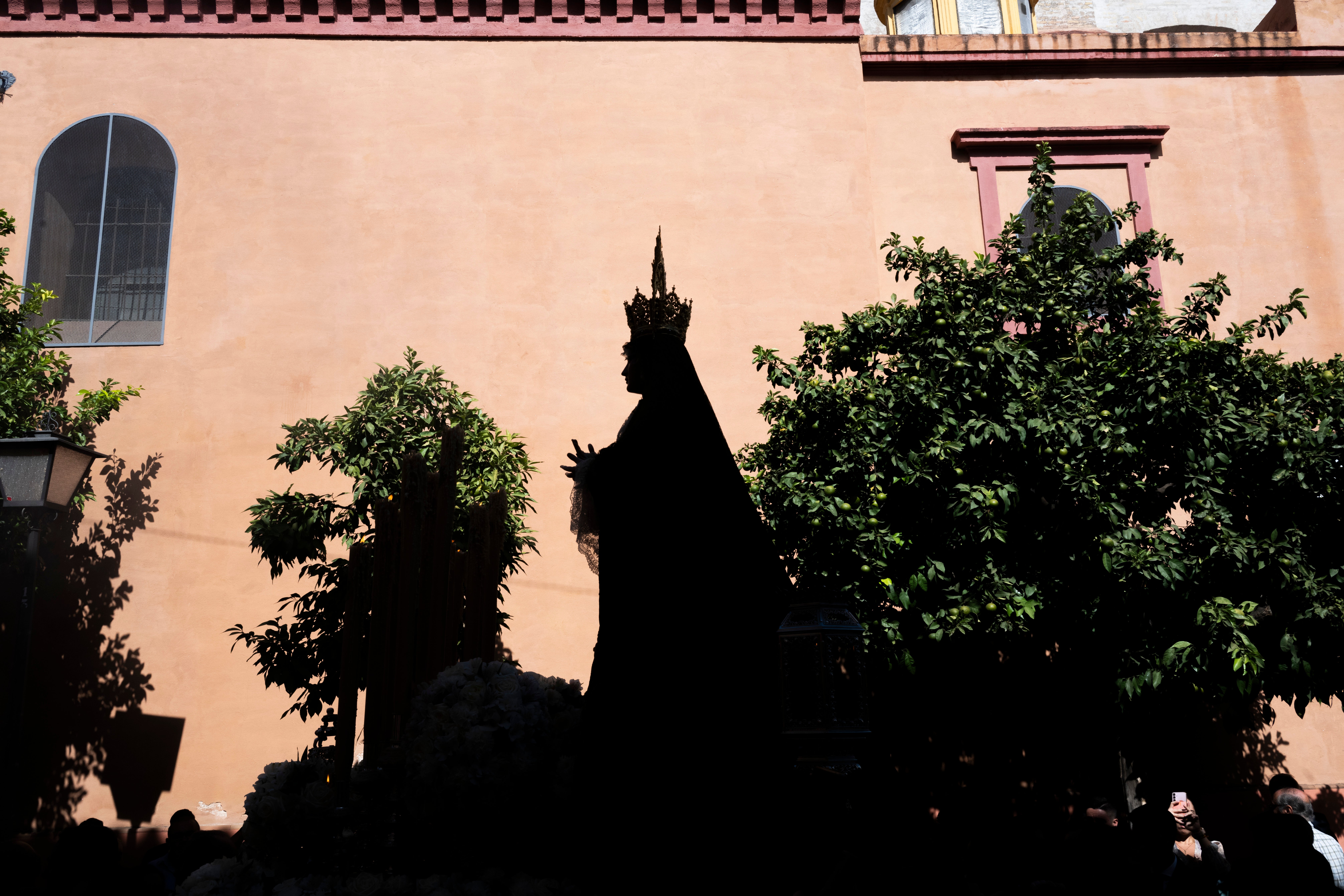 El traslado de regreso de la Virgen de los Dolores de las Penas, en imágenes