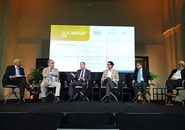 «La medicina no tiene que basarse en actos de fe, sino en investigación y estudios clínicos»