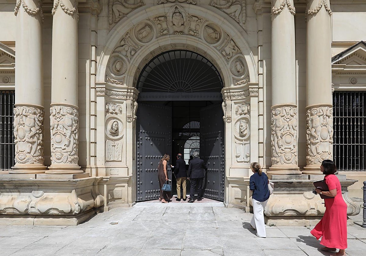 Fachada del Rectorado de la Universidad de Sevilla