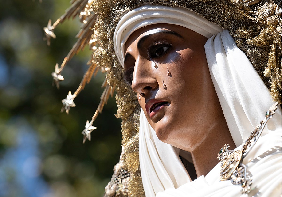 La Esperanza en el regreso a Triana