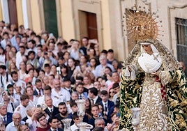 Traslado de la Esperanza de Triana a la parroquia de San Jacinto, en directo