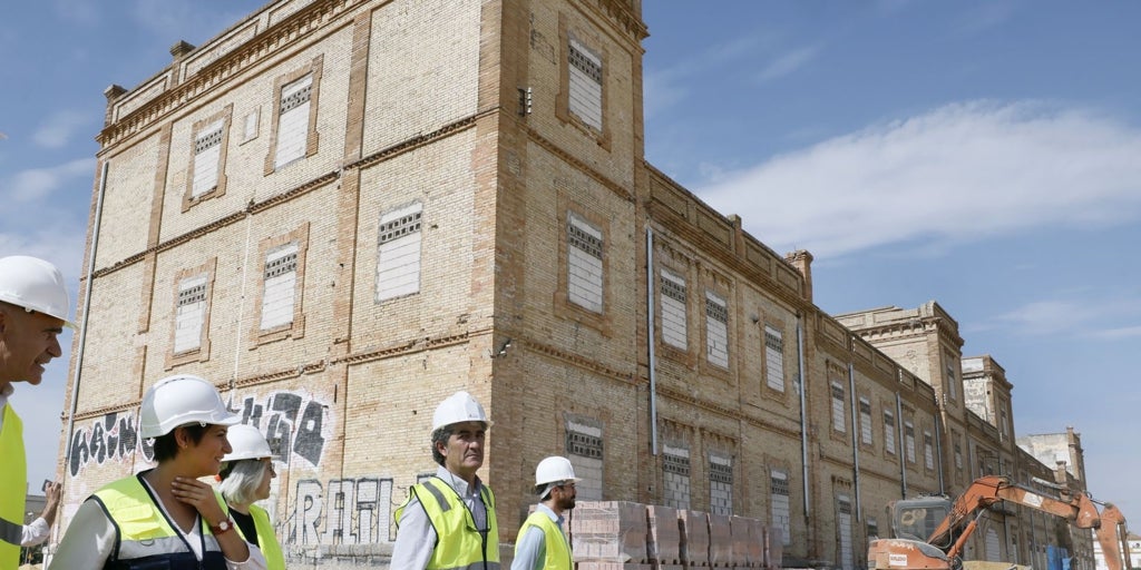 El Gobierno de Sánchez denegó al Ayuntamiento de Sevilla levantar VPO en tres solares del Estado