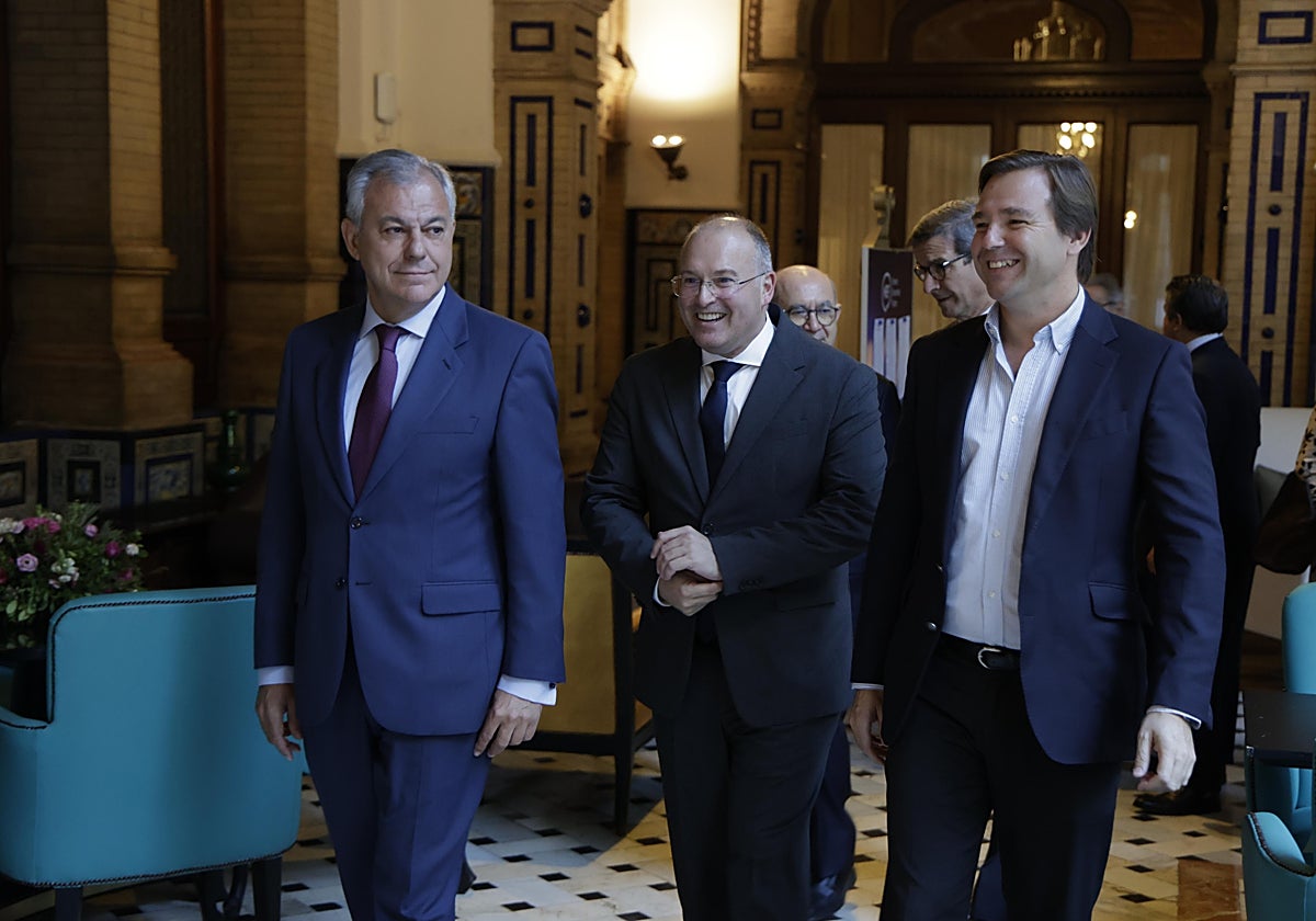 Llegada al Fórum Europa de Nueva Economía este viernes