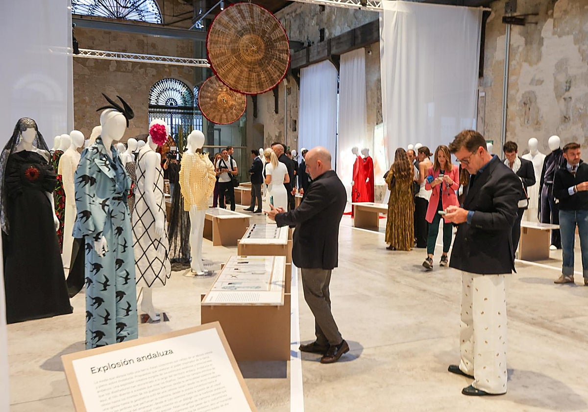 Una de las salas de la muestra Lux en Artillería