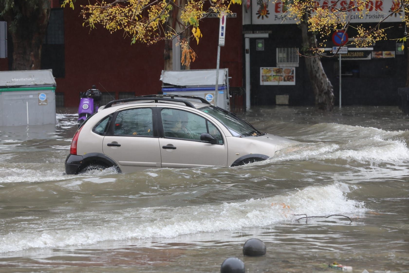 Fuertes lluvias en Sevilla: así afecta la borrasca a la ciudad