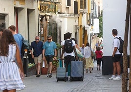 Urbanismo ha rechazado en Sevilla casi el 40% de las licencias para pisos turísticos desde que aprobó su regulación