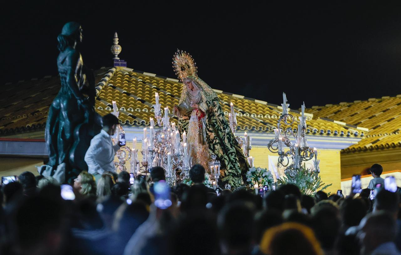 El final de la misión de la Esperanza de Triana, en imágenes