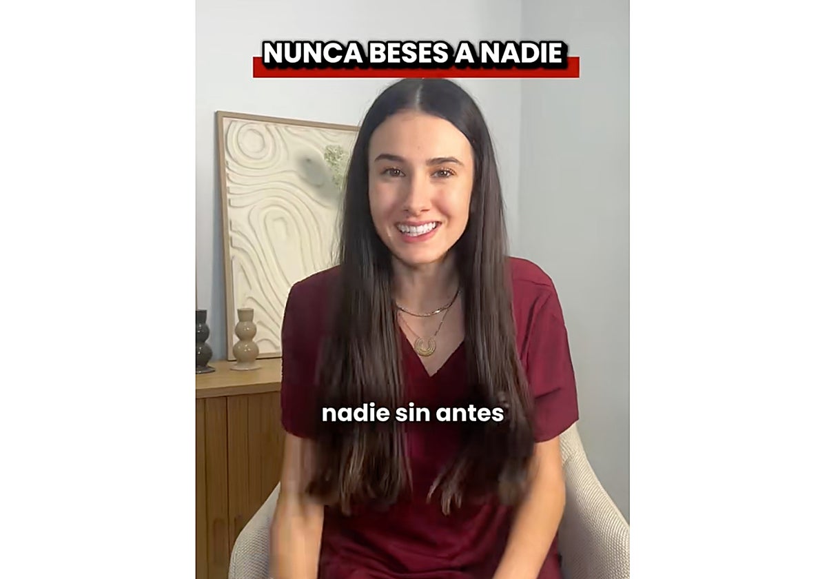 La estudiante de enfermería y usuario de TikTok, @enfermeracaramez