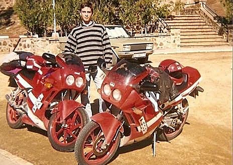 Imagen secundaria 1 - Un sevillano muere atropellado en Estados Unidos y crean un crowdfunding para ayudar a sus cuatro hijos