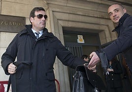 Rafael Pineda, ex alto cargo del PSOE, a un narco: «Un negocio me ha dejado un dinerito curioso»