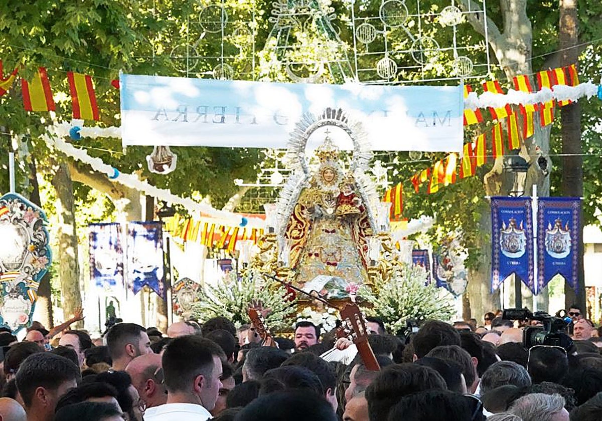 El Coro de la Virgen de Consolación de Utrera ha viajado a Roma para vivir un fin de semana inolvidable