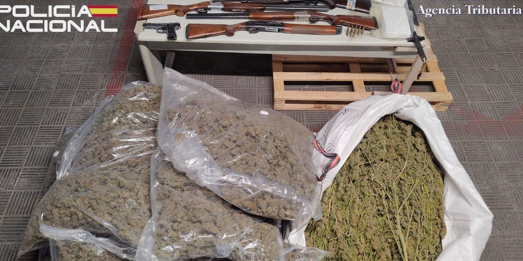 Veinte detenidos de un clan familiar en una pedanía de Las Cabezas de San Juan con una tonelada de marihuana