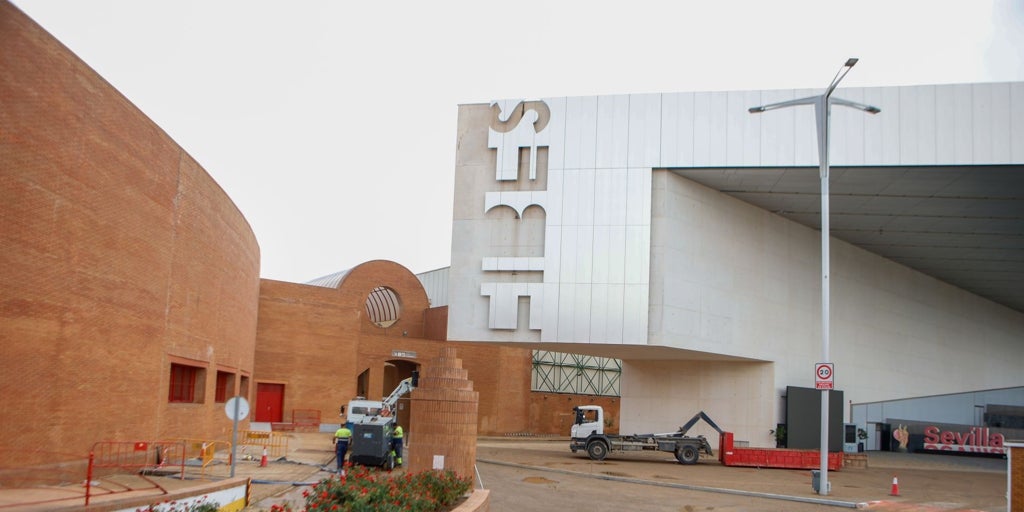 Fibes se recupera de las inundaciones y prescinde de los generadores de luz