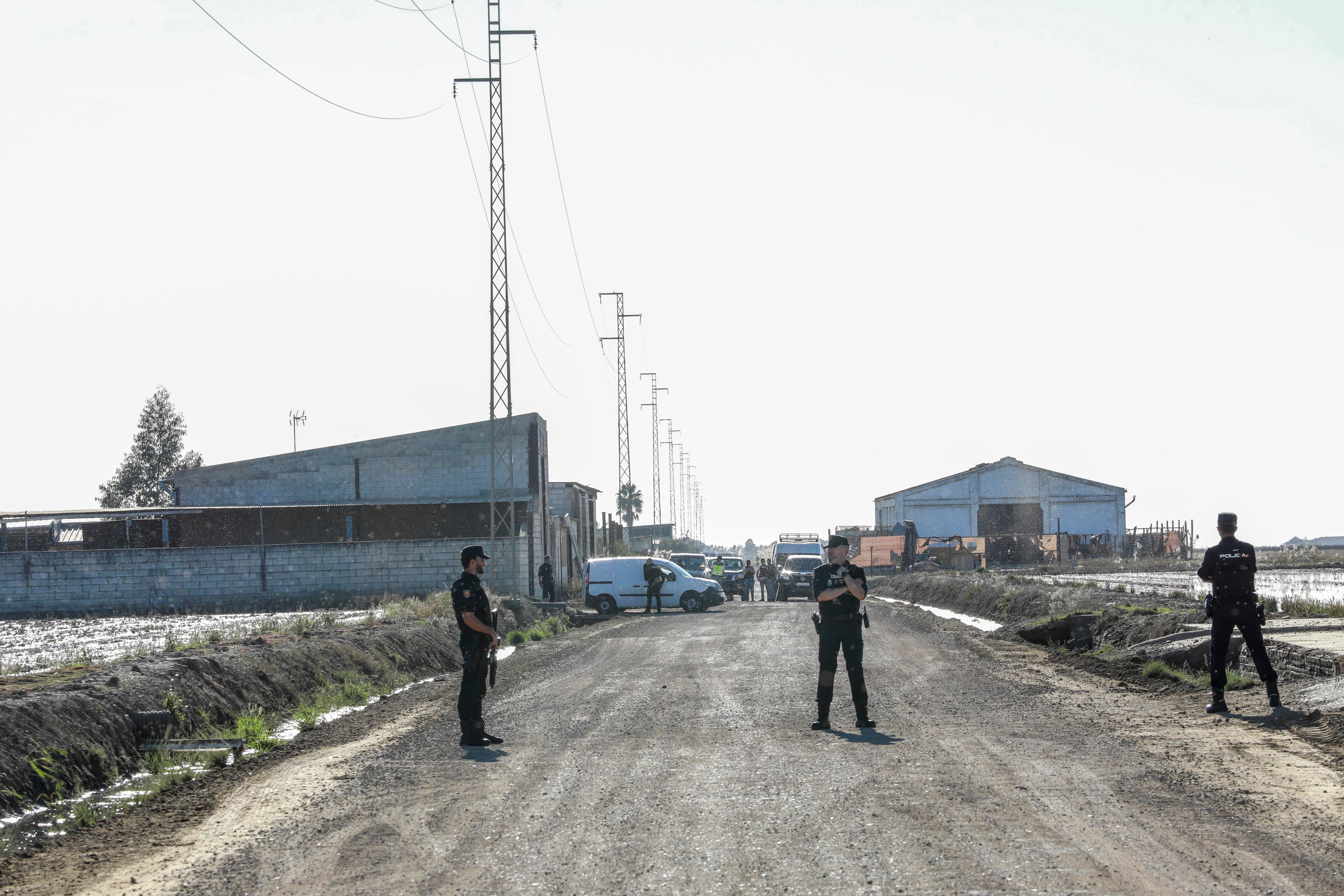 Isla Mayor, entre la ley del silencio y el estigma del narco, en imágenes