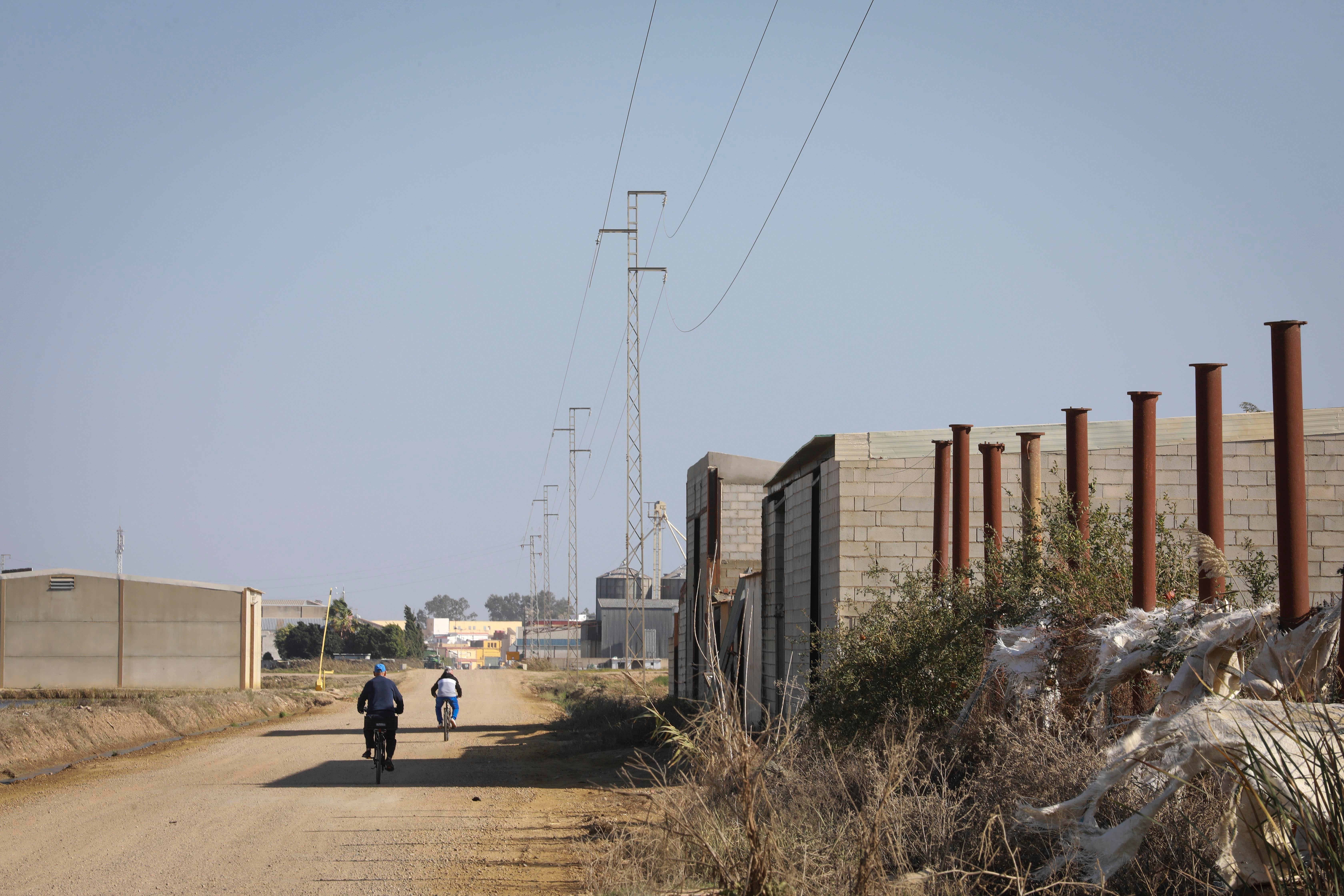Isla Mayor, entre la ley del silencio y el estigma del narco, en imágenes