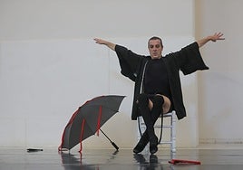 Andrés Marín baila el flamenco del siglo XXI rodeado de arte contemporáneo