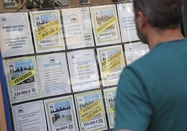 Una pareja joven tarda casi 10 años en ahorrar para la entrada de una vivienda en Sevilla